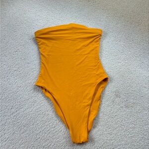 Toast swim strapless one piece